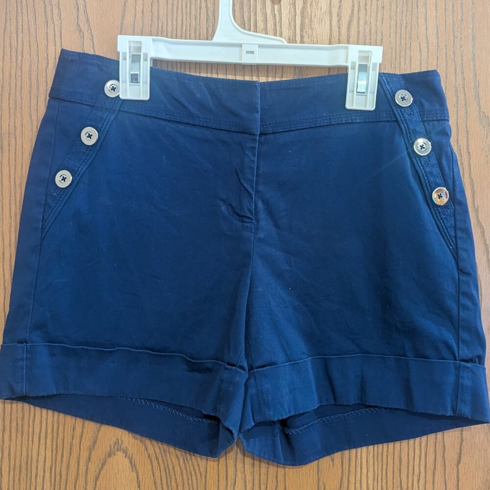 White House Black Market Cuffed Blue Shorts w/ Pockets & Button Accents-2 (XS)